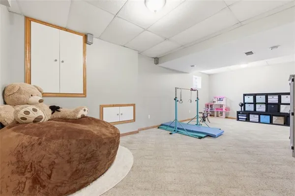 $449,900 | 1007 Braemar Drive, Jeannette, PA 15644