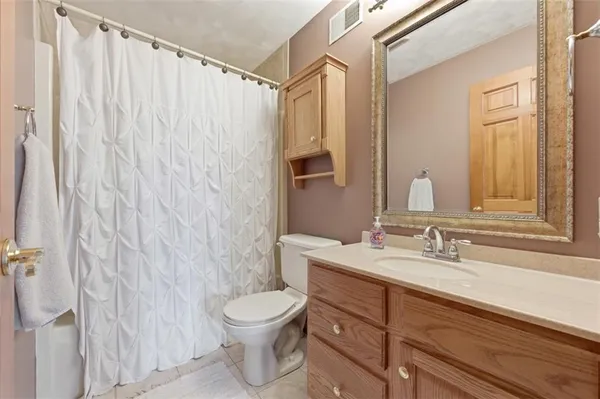 $449,900 | 1007 Braemar Drive, Jeannette, PA 15644