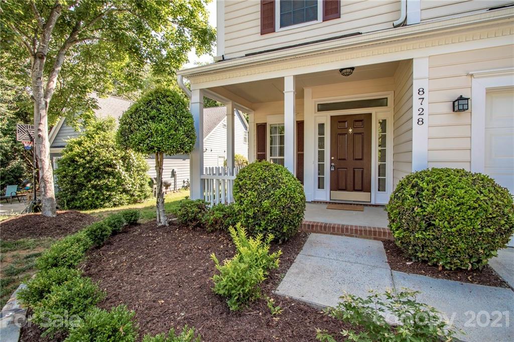 8728 Sam Dee Road Charlotte, NC 28215 - Photo 3 of 30 Gallery Image 3