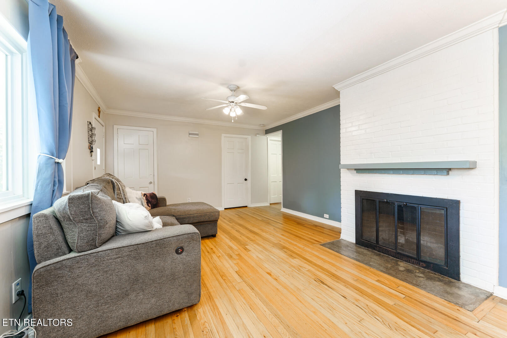 60 Outer Drive Oak Ridge, TN 37830 - Photo 3 of 23 _DSC4337-Edit