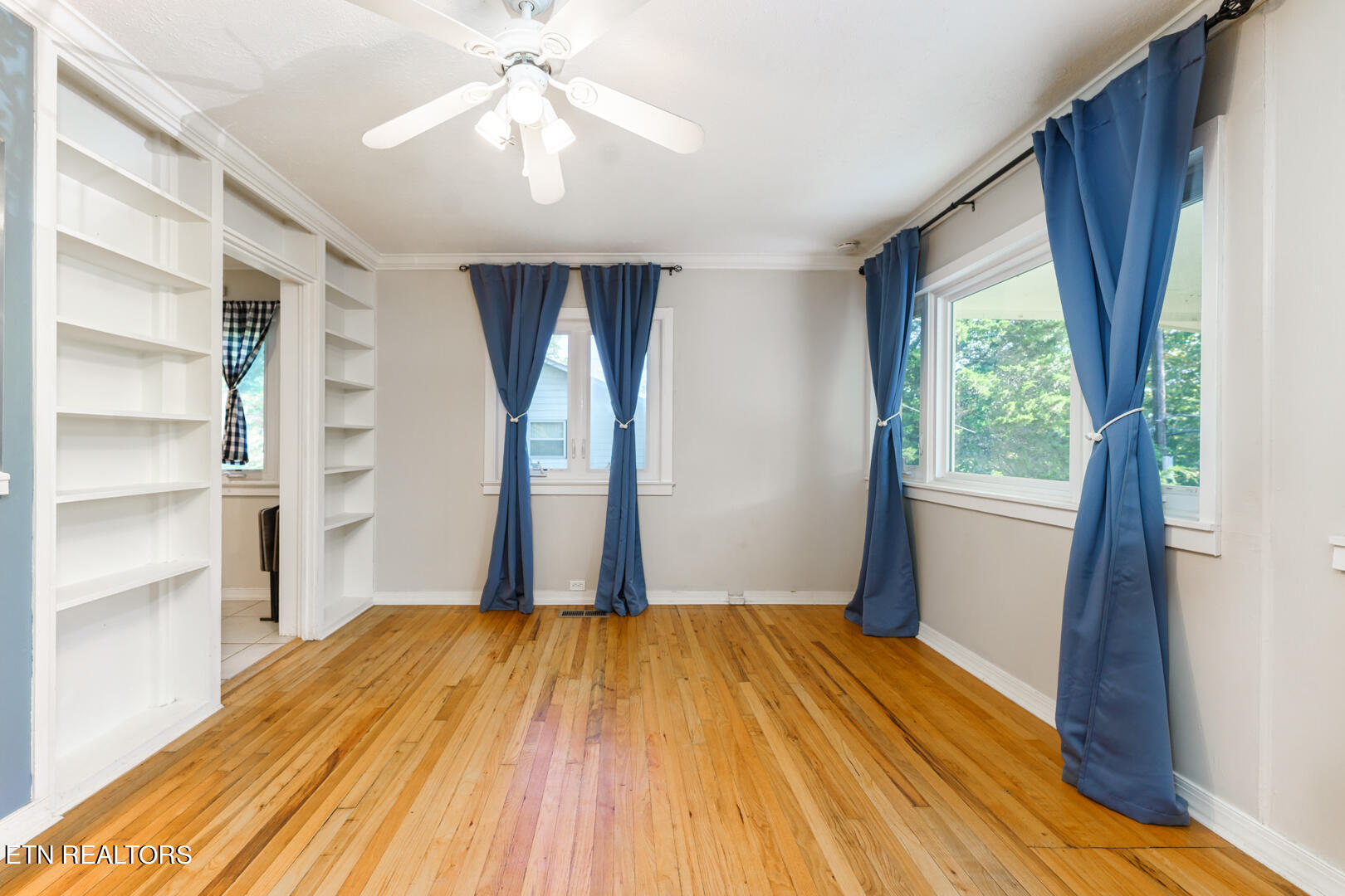 60 Outer Drive Oak Ridge, TN 37830 - Photo 4 of 23 _DSC4339-Edit