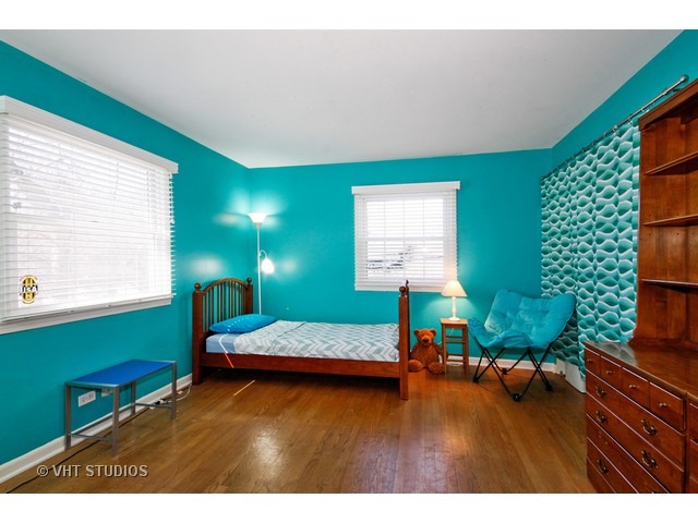 281 Middaugh Road Clarendon Hills, IL 60514 - Photo 15 of 21 Gallery Image 15