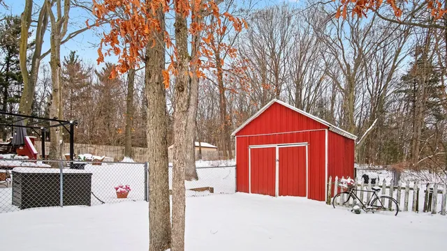 $430,000 | 12718 112th Avenue, Grand Haven, MI 49417