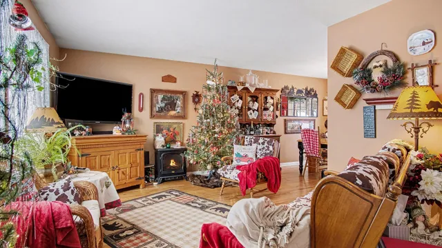 $430,000 | 12718 112th Avenue, Grand Haven, MI 49417