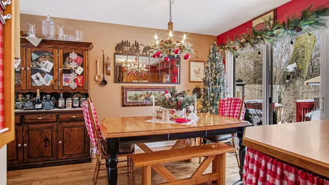 $430,000 | 12718 112th Avenue, Grand Haven, MI 49417