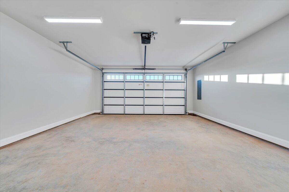 7168 Pkwy Vw Trail Roanoke, VA 24018 - Photo 25 of 26 a view of a garage