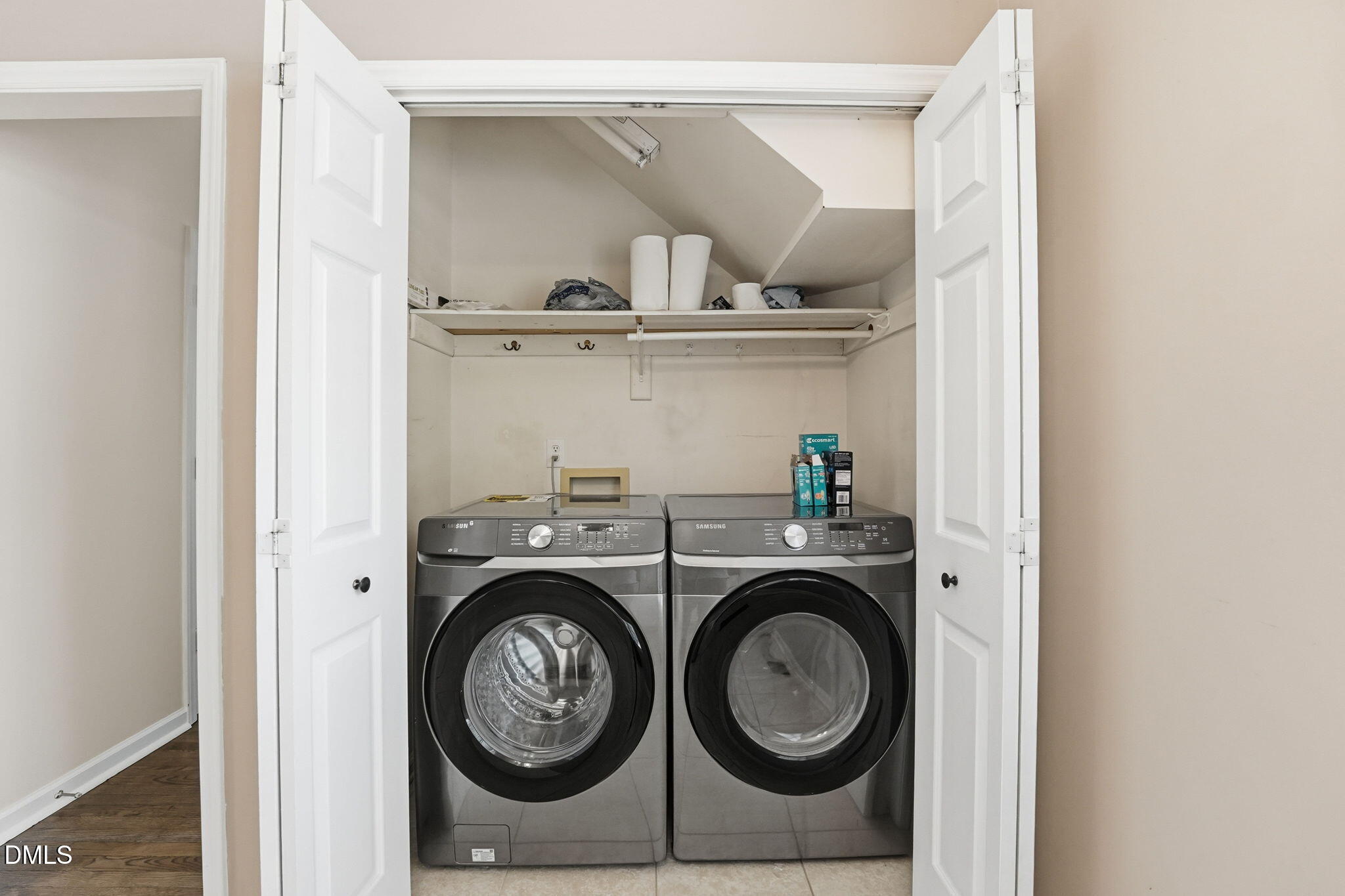 2201 Roswell Road Raleigh, NC 27615 - Photo 14 of 32 a utility room with dryer and washer