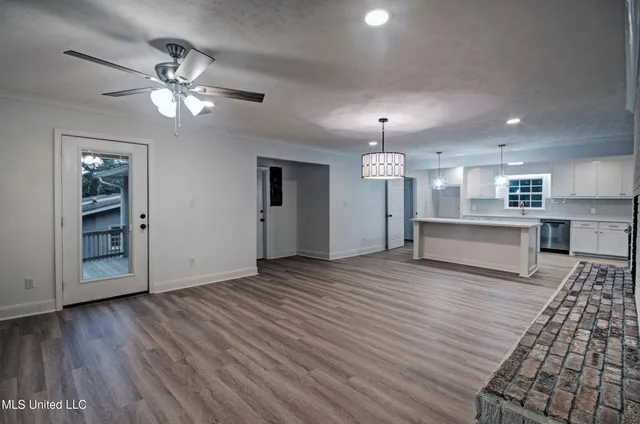 $359,000 | 1782 Hillview Drive, Jackson, MS 39211