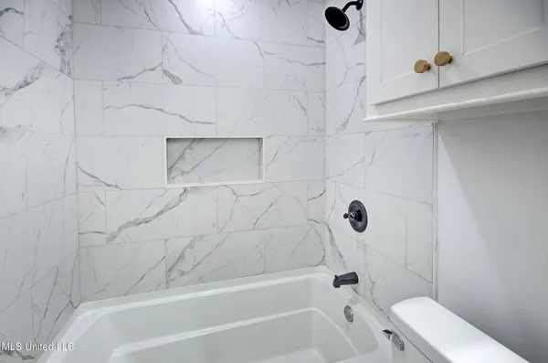 $349,777 | 1782 Hillview Drive, Jackson, MS 39211