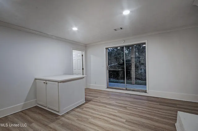 $359,000 | 1782 Hillview Drive, Jackson, MS 39211