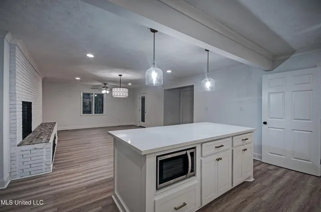 $359,000 | 1782 Hillview Drive, Jackson, MS 39211