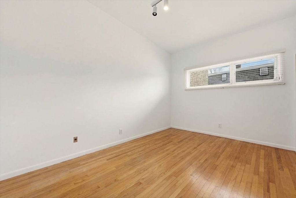 27 Kane Street Fall River, MA 02720 - Photo 32 of 42