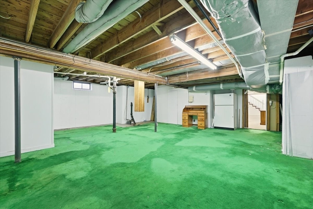 27 Kane Street Fall River, MA 02720 - Photo 39 of 42