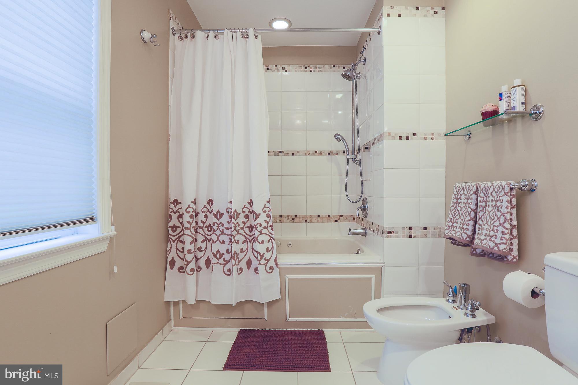 6709 Westbrook Road Baltimore, MD 21215 - Photo 19 of 24 Master Bathroom