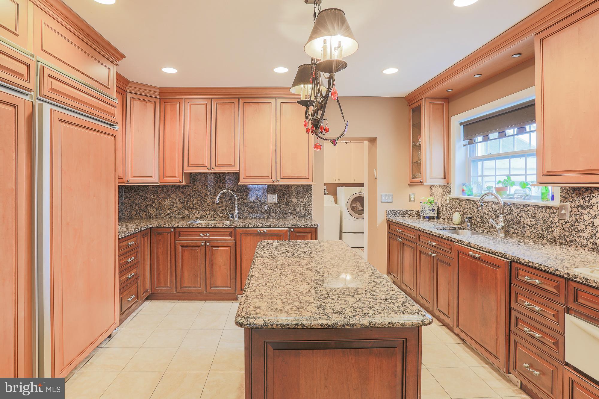 6709 Westbrook Road Baltimore, MD 21215 - Photo 3 of 24 Kitchen
