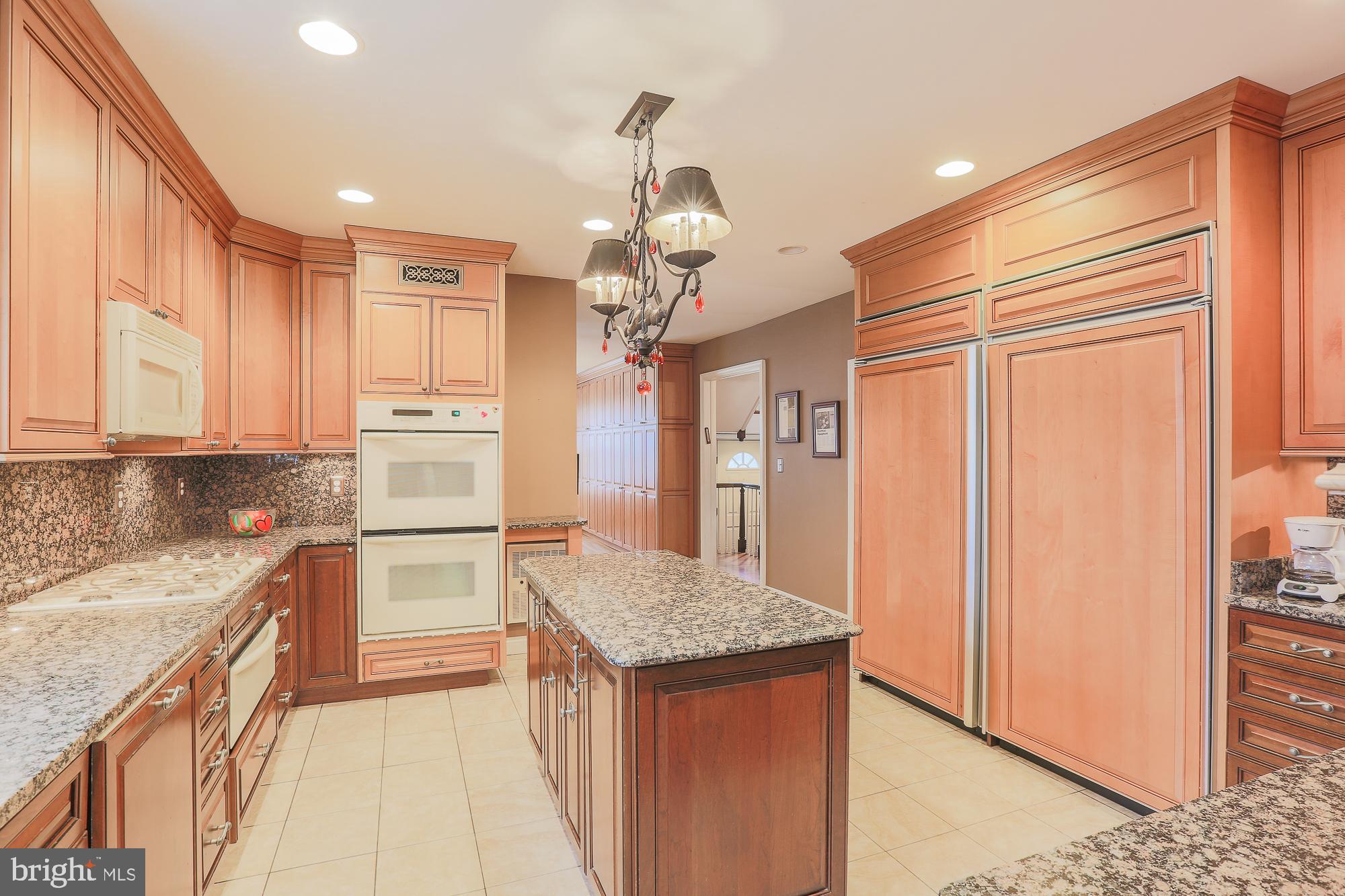 6709 Westbrook Road Baltimore, MD 21215 - Photo 4 of 24 Kitchen