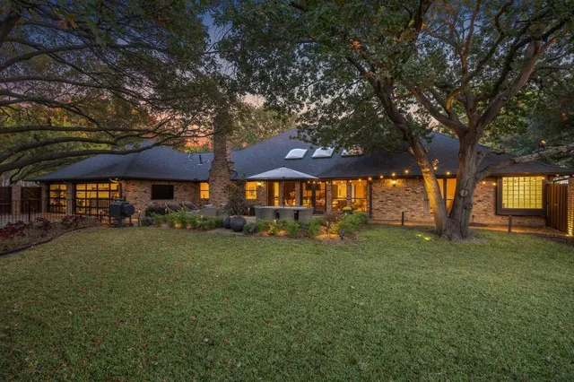 $1,699,000 | 98 West Shore Place, Richardson, TX 75080