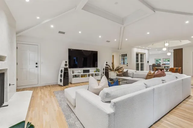 $1,699,000 | 98 West Shore Place, Richardson, TX 75080