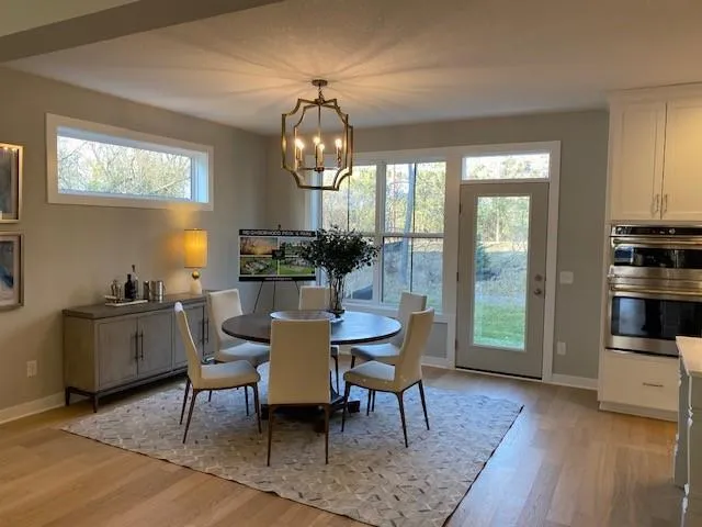 $794,750 | 6525 Timber Arch Drive, Chaska, MN 55318