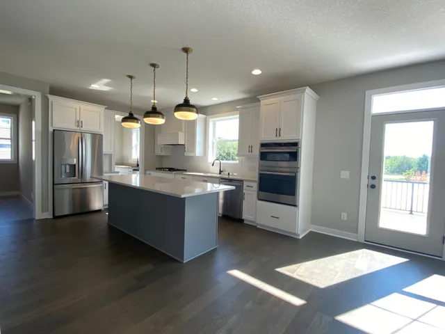 $794,750 | 6525 Timber Arch Drive, Chaska, MN 55318