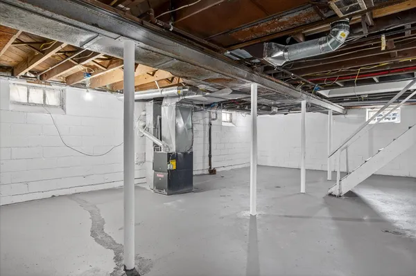 $99,000 | 8222 Roselawn Street, Detroit, MI 48204