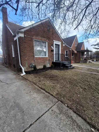 $99,000 | 8222 Roselawn Street, Detroit, MI 48204