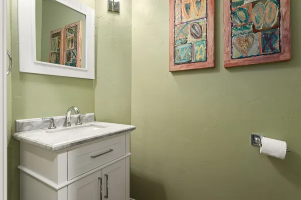 $935,000 | 6711 Lakewood Point Cove, Austin, TX 78750