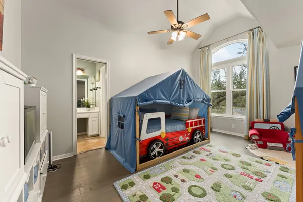 $935,000 | 6711 Lakewood Point Cove, Austin, TX 78750