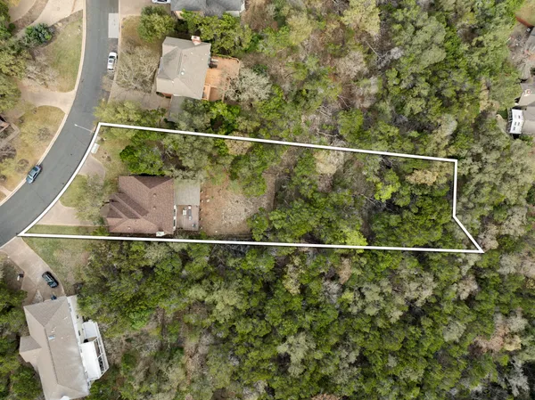 $935,000 | 6711 Lakewood Point Cove, Austin, TX 78750