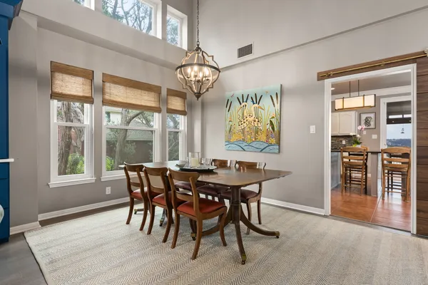 $935,000 | 6711 Lakewood Point Cove, Austin, TX 78750