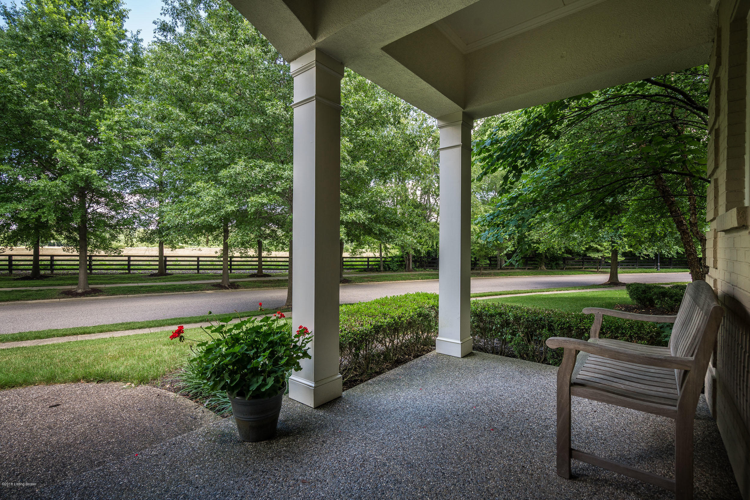 7900 Sutherland Farm Road Prospect, KY 40059 - Photo 8 of 61 08