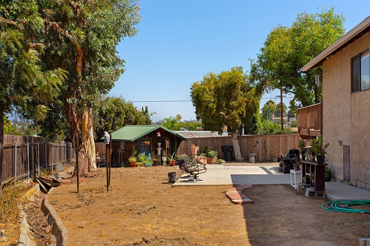 469 Rancho Vista Road Vista, CA 92083 - Photo 21 of 25 Gallery Image 21