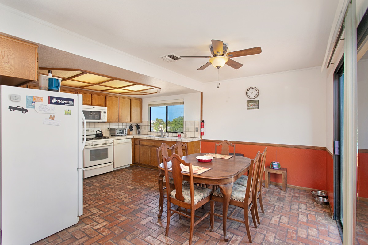 469 Rancho Vista Road Vista, CA 92083 - Photo 8 of 25 Gallery Image 8