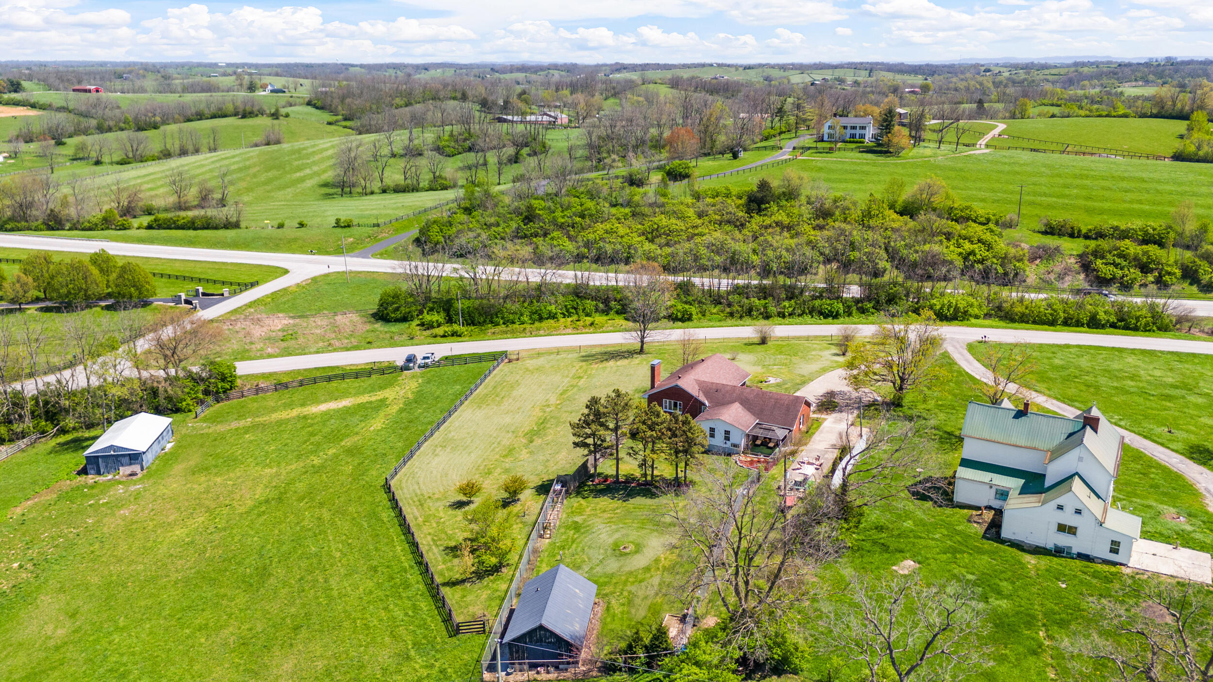 4353 Boonesboro Road Winchester, KY 40391 - Photo 52 of 67 dji_20250416111507_0007_d