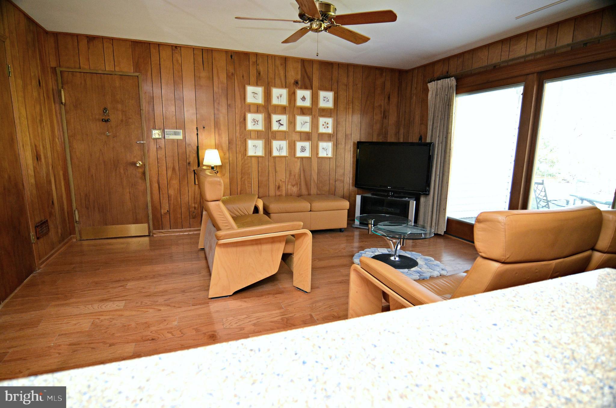 12408 Eastgate Lane Laurel, MD 20708 - Photo 19 of 81 Gallery Image 19