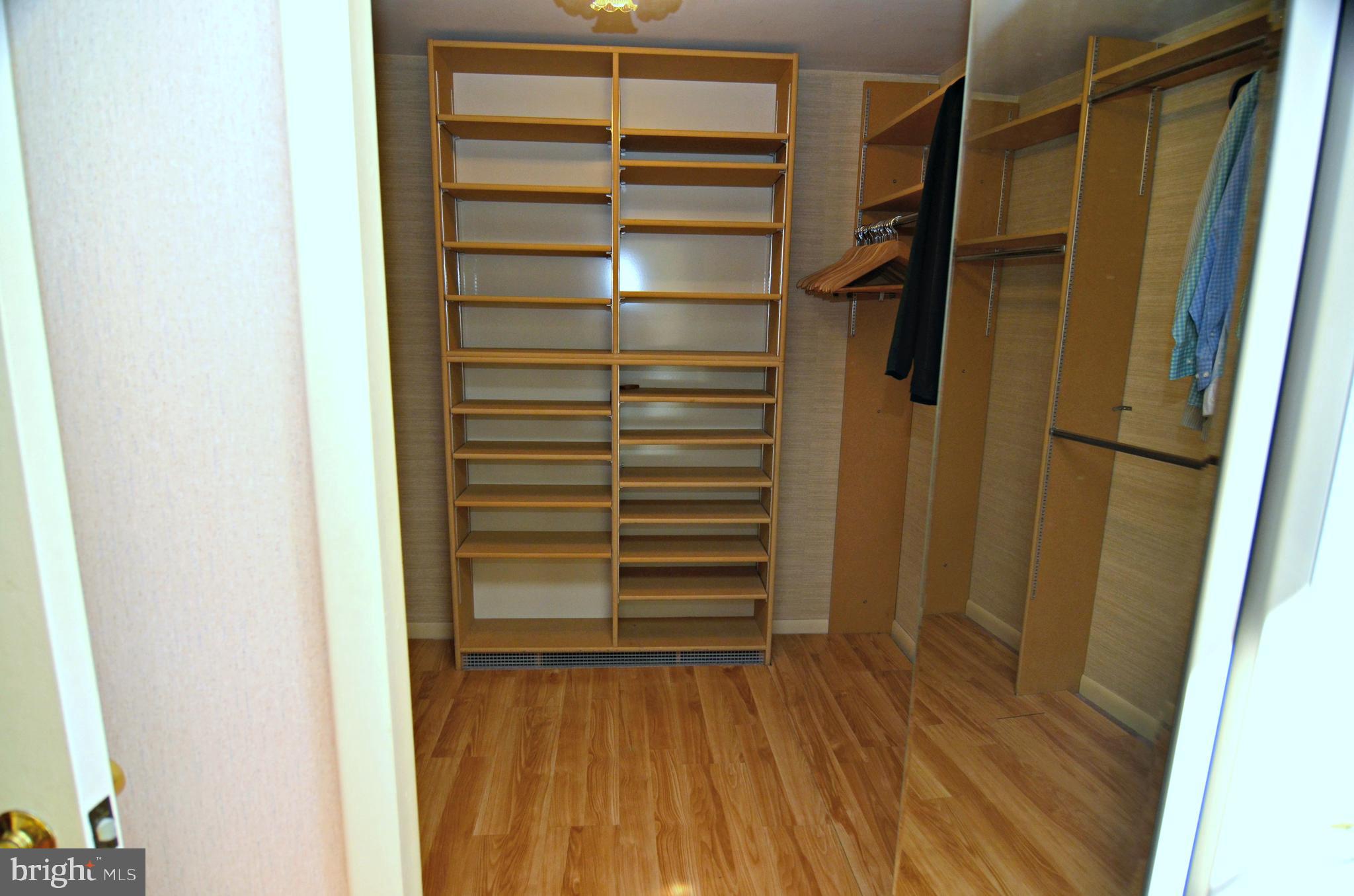 12408 Eastgate Lane Laurel, MD 20708 - Photo 42 of 81 Gallery Image 42