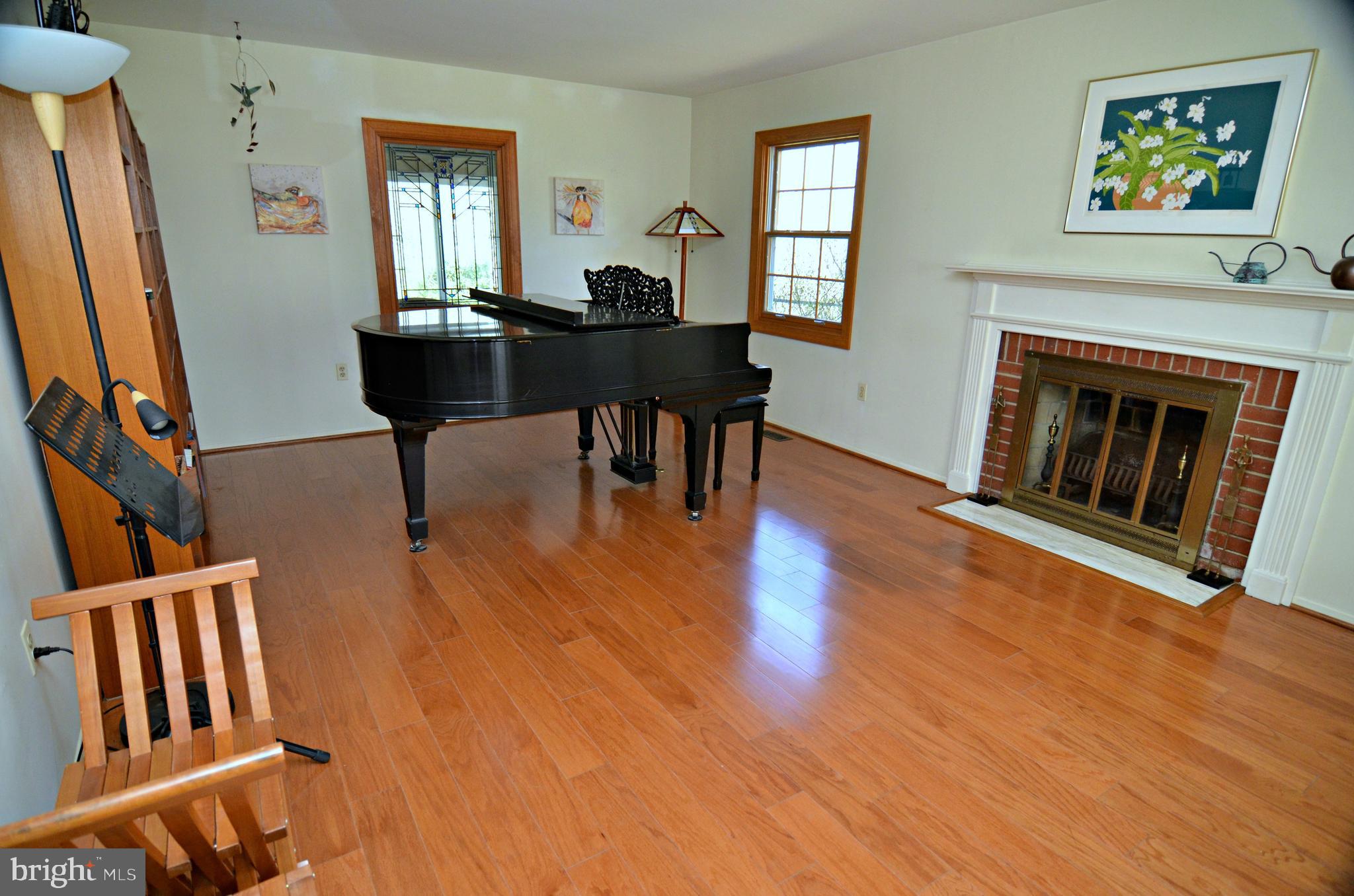 12408 Eastgate Lane Laurel, MD 20708 - Photo 7 of 81 Gallery Image 7