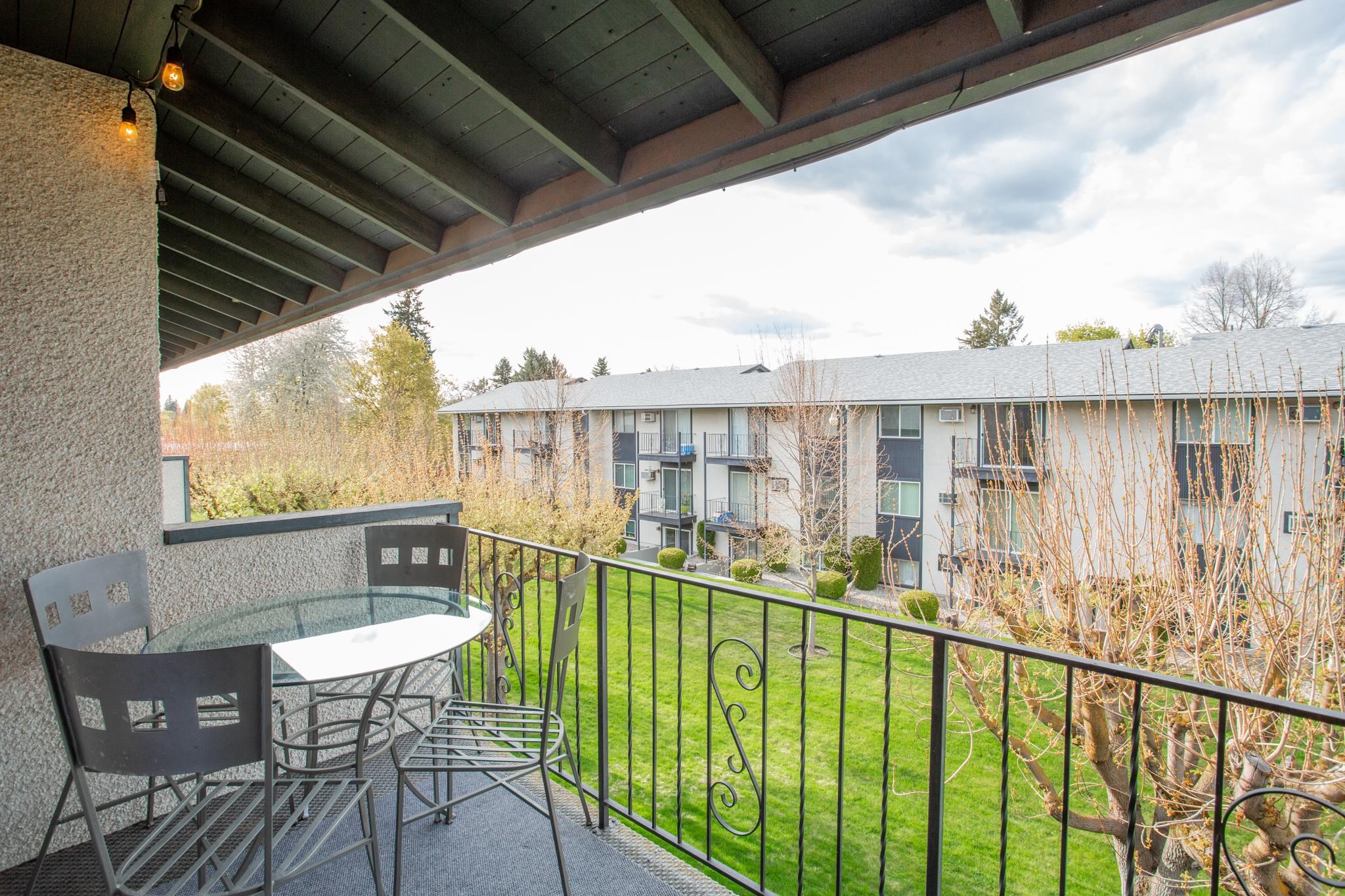 223 North Raymond Road Spokane Valley, WA 99206 - Photo 18 of 19