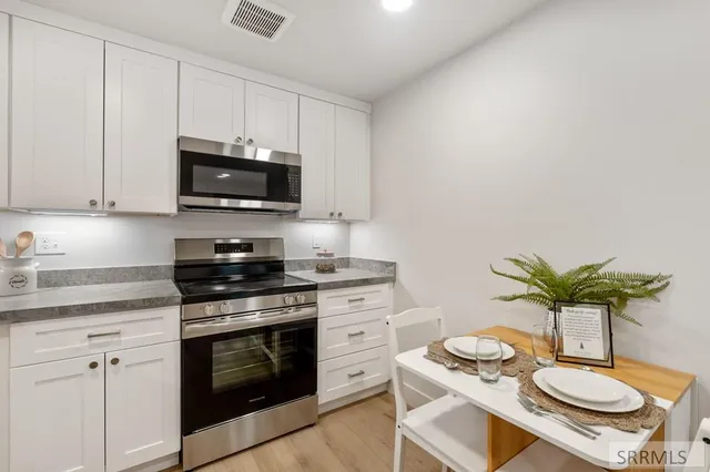 $399,900 | 1164 Jasper Loop, Unit 2, Pocatello, ID 83204