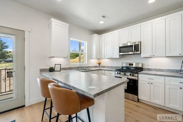 $399,900 | 1164 Jasper Loop, Unit 2, Pocatello, ID 83204