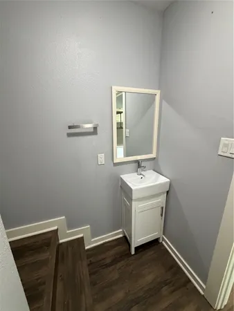 $700 | 4630 Woodside Street, Unit 2, Houston, TX 77023