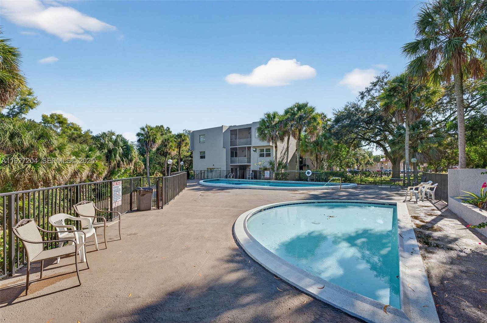 3100 Riverside Drive, Unit 305 Coral Springs, FL 33065 - Photo 35 of 39