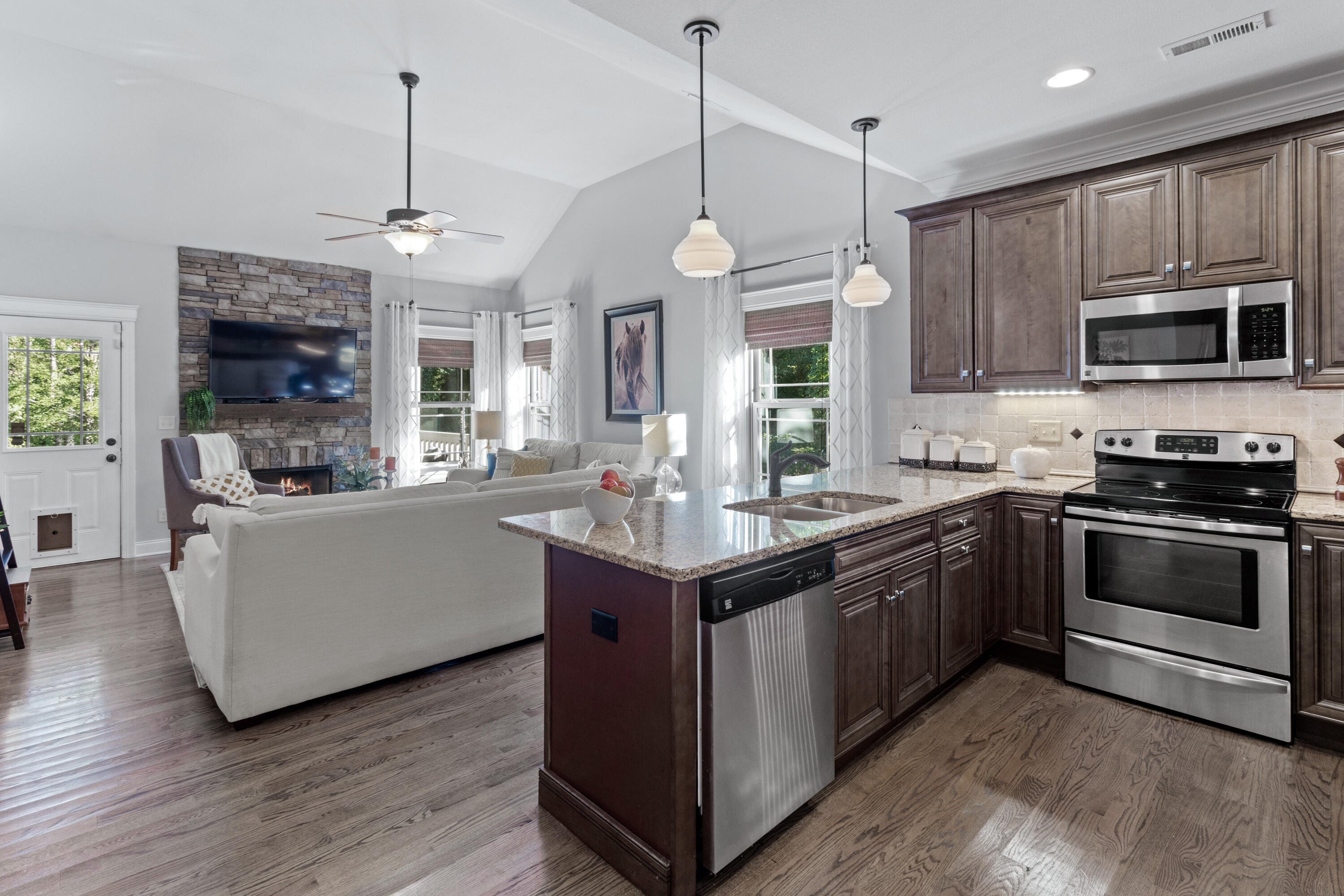 1258 Gunbarrel Rd-11