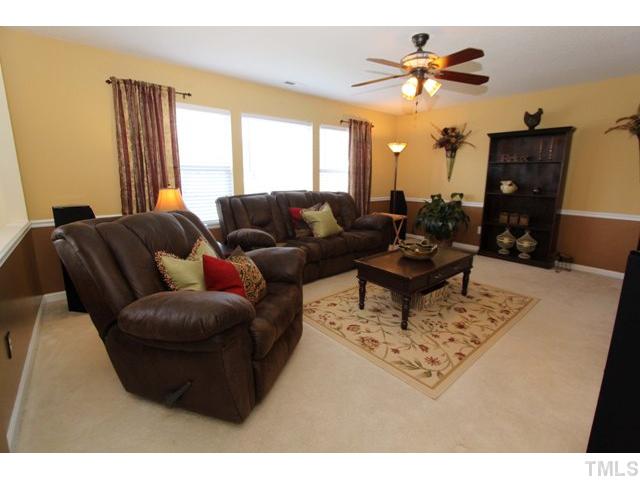 5612 Orchard Gate Way Raleigh, NC 27616 - Photo 9 of 21