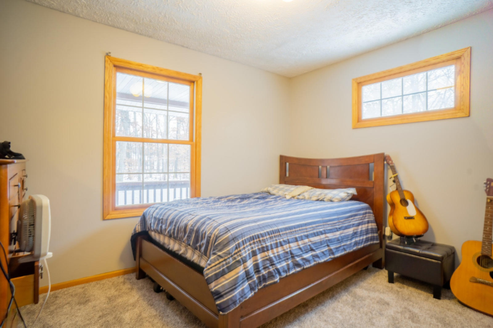 1885 South Maple Island Road Muskegon, MI 49442 - Photo 11 of 20 Second Bedroom