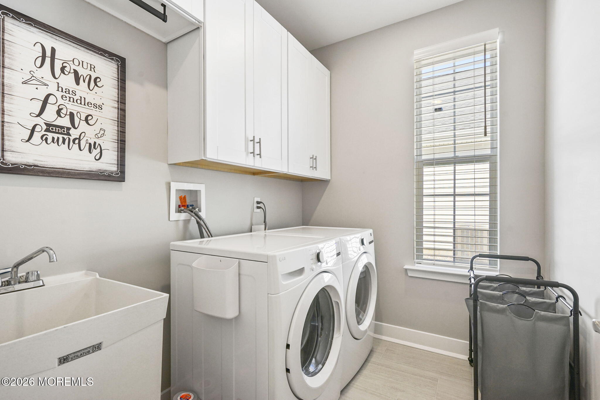 40 Emerald Road New Egypt, NJ 08533 - Photo 31 of 43 1sr Floor Laundry Room