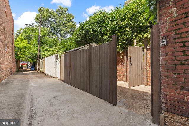 $665,000 | 229 West Lanvale Street, Baltimore, MD 21217