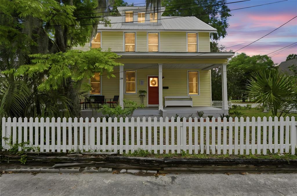 318 Colonial Court DeLand, FL 32720 - Photo 1 of 41