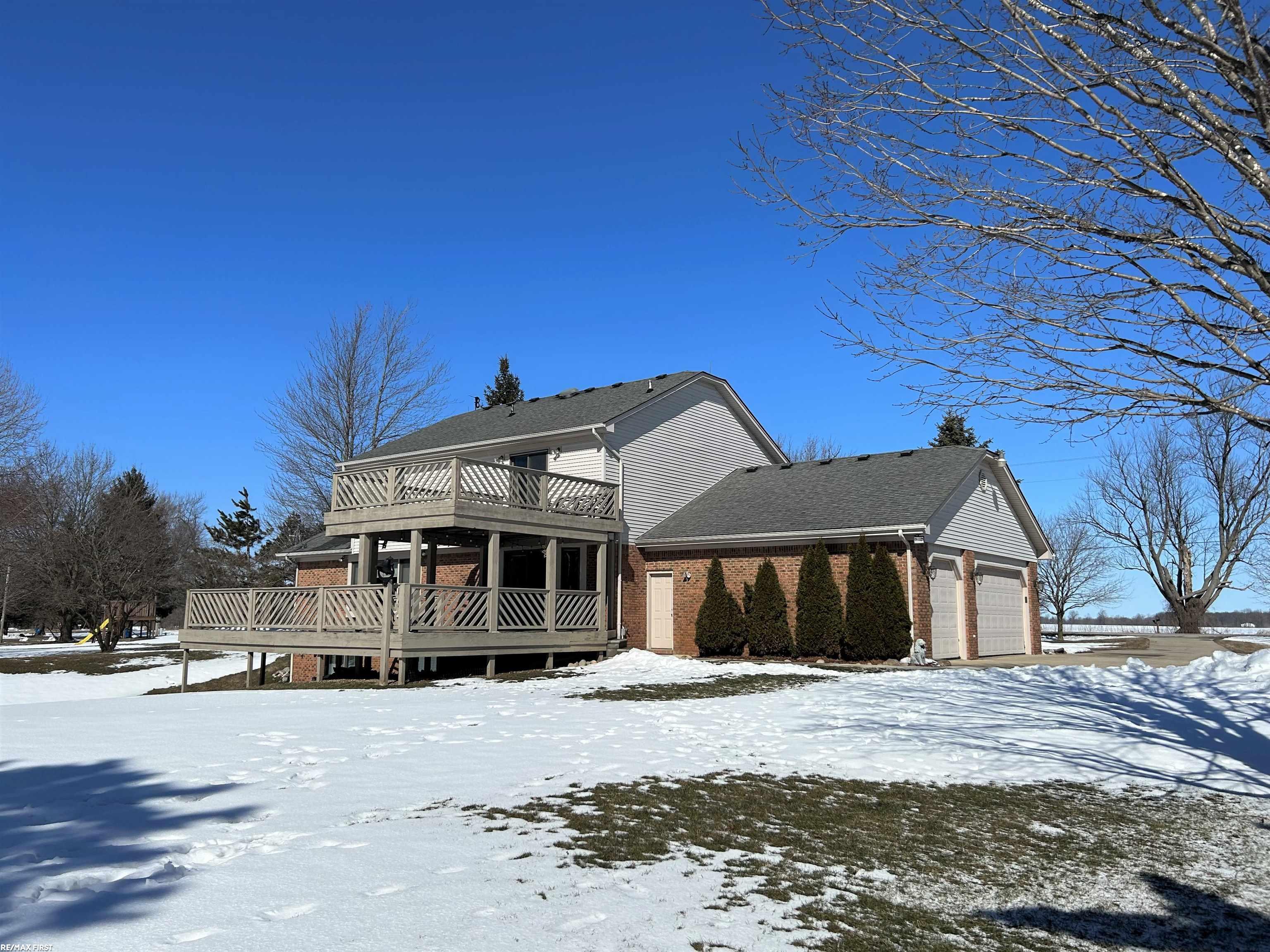 16015 Almont Road Allenton, MI 48002 - Photo 31 of 36 50102874-31.JPG