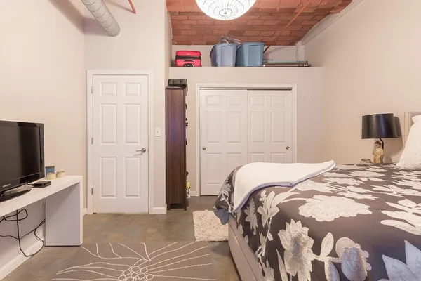 $4,700 | 717 Atlantic Avenue, Unit 3C, Boston, MA 02111